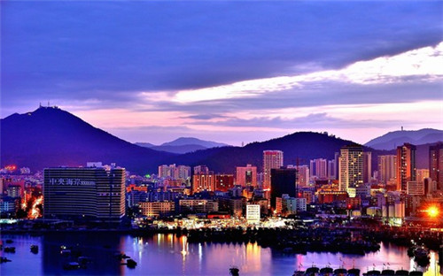 南充市开披萨加盟后期回报大吗，在南充市加盟嘉皇披萨有优势吗